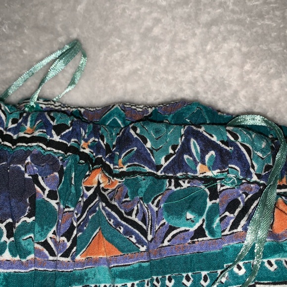 patterned romper - Picture 2 of 4